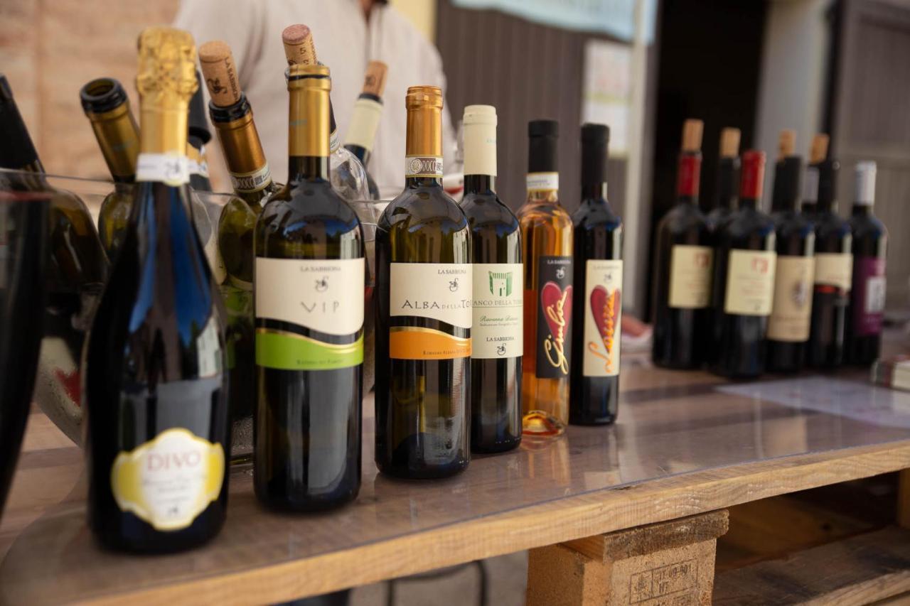 Agriturismo E Cantina La Sabbiona ฟาเอนซา ภายนอก รูปภาพ