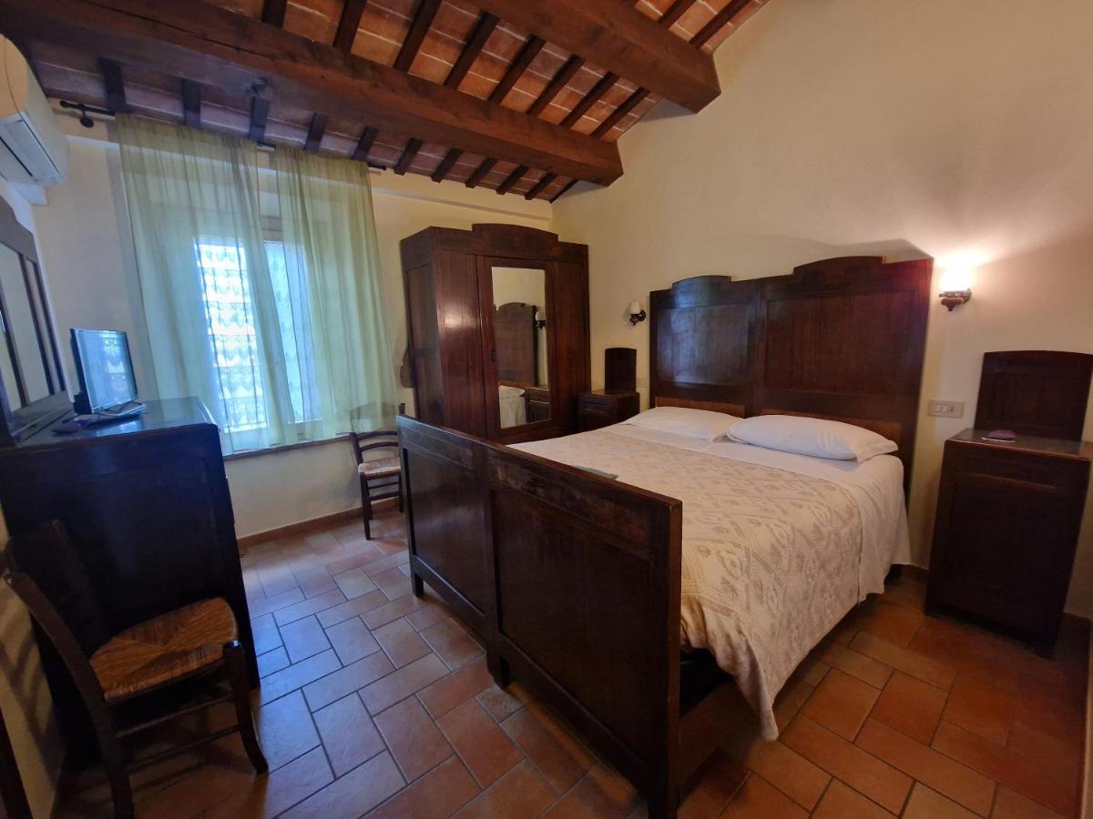 Agriturismo E Cantina La Sabbiona ฟาเอนซา ภายนอก รูปภาพ