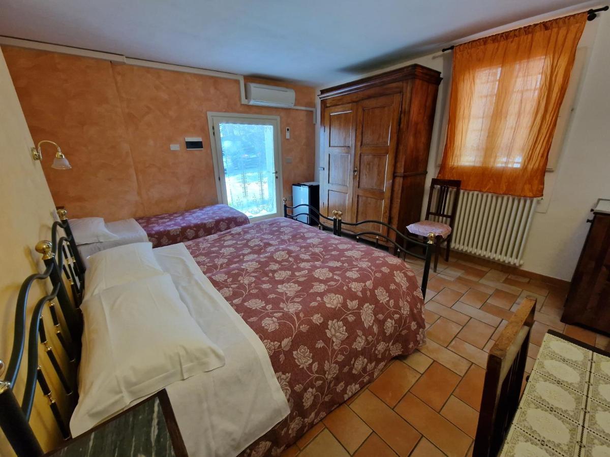 Agriturismo E Cantina La Sabbiona ฟาเอนซา ภายนอก รูปภาพ