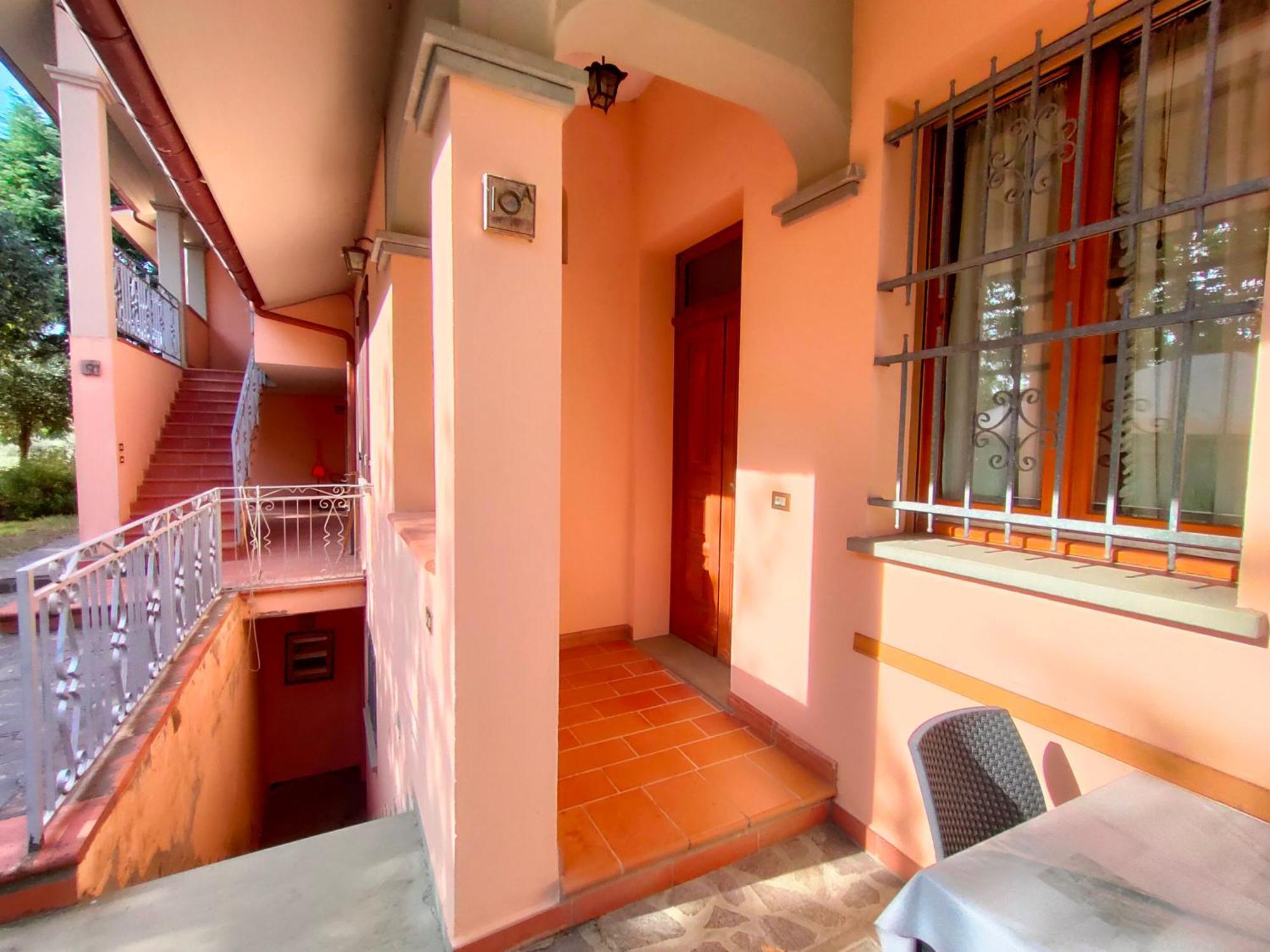 Agriturismo E Cantina La Sabbiona ฟาเอนซา ภายนอก รูปภาพ